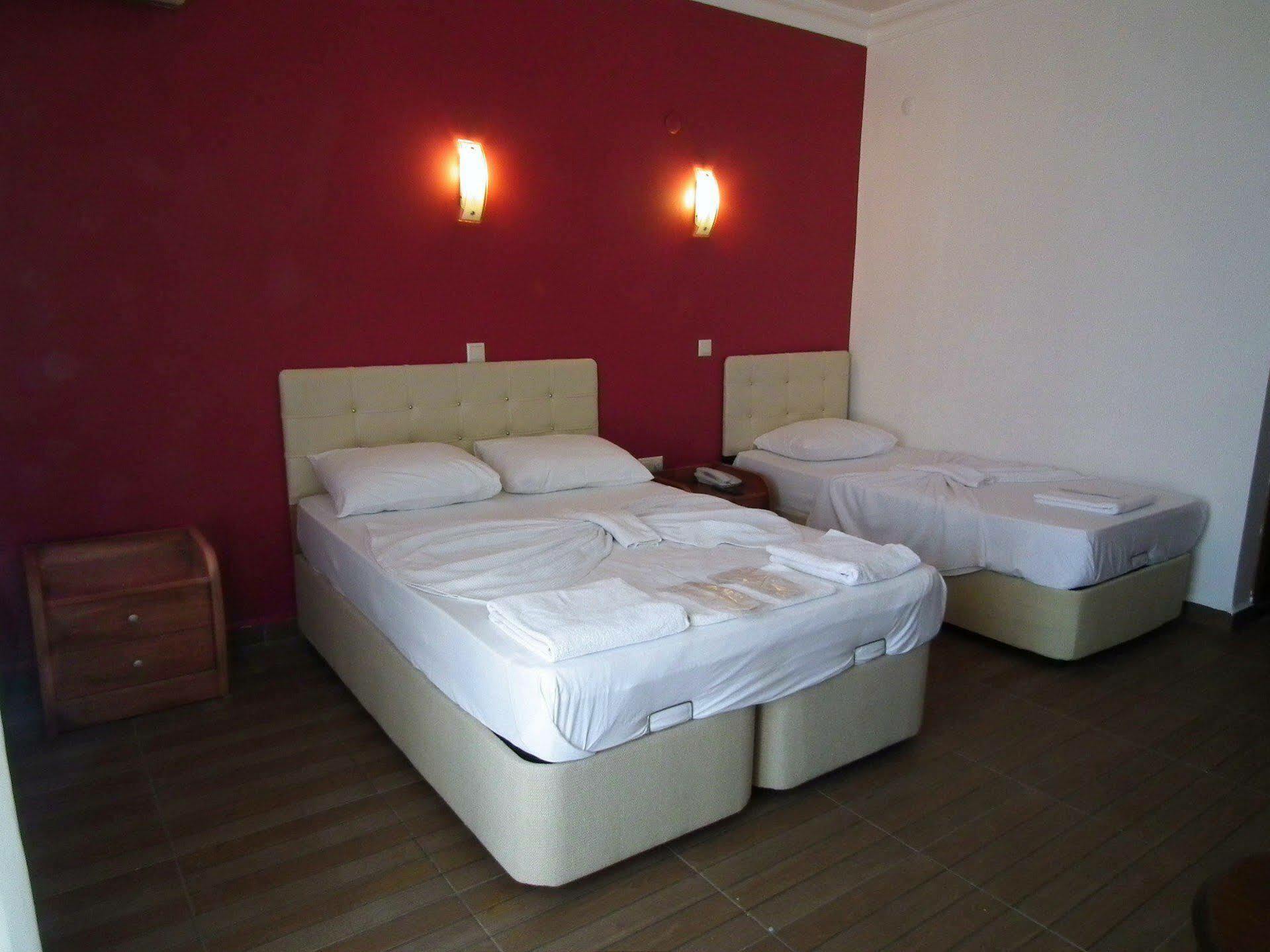 Lambada Hotel ألتينولوك المظهر الخارجي الصورة