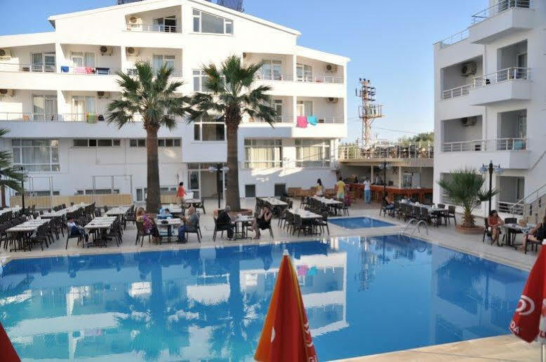 Lambada Hotel ألتينولوك المظهر الخارجي الصورة