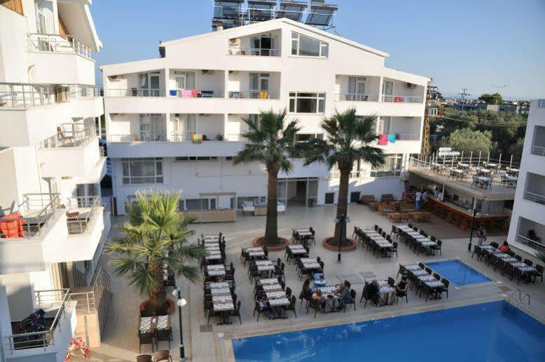 Lambada Hotel ألتينولوك المظهر الخارجي الصورة