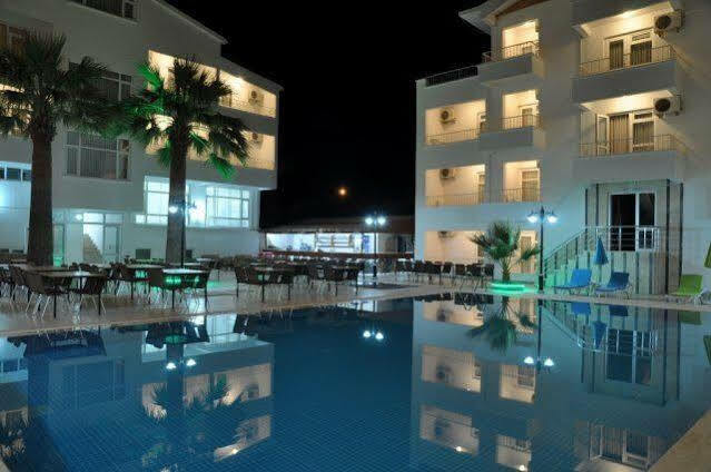 Lambada Hotel ألتينولوك المظهر الخارجي الصورة